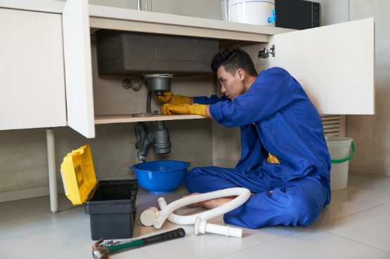 Why a Professional Plumber Is Essential for Plumbing Services?